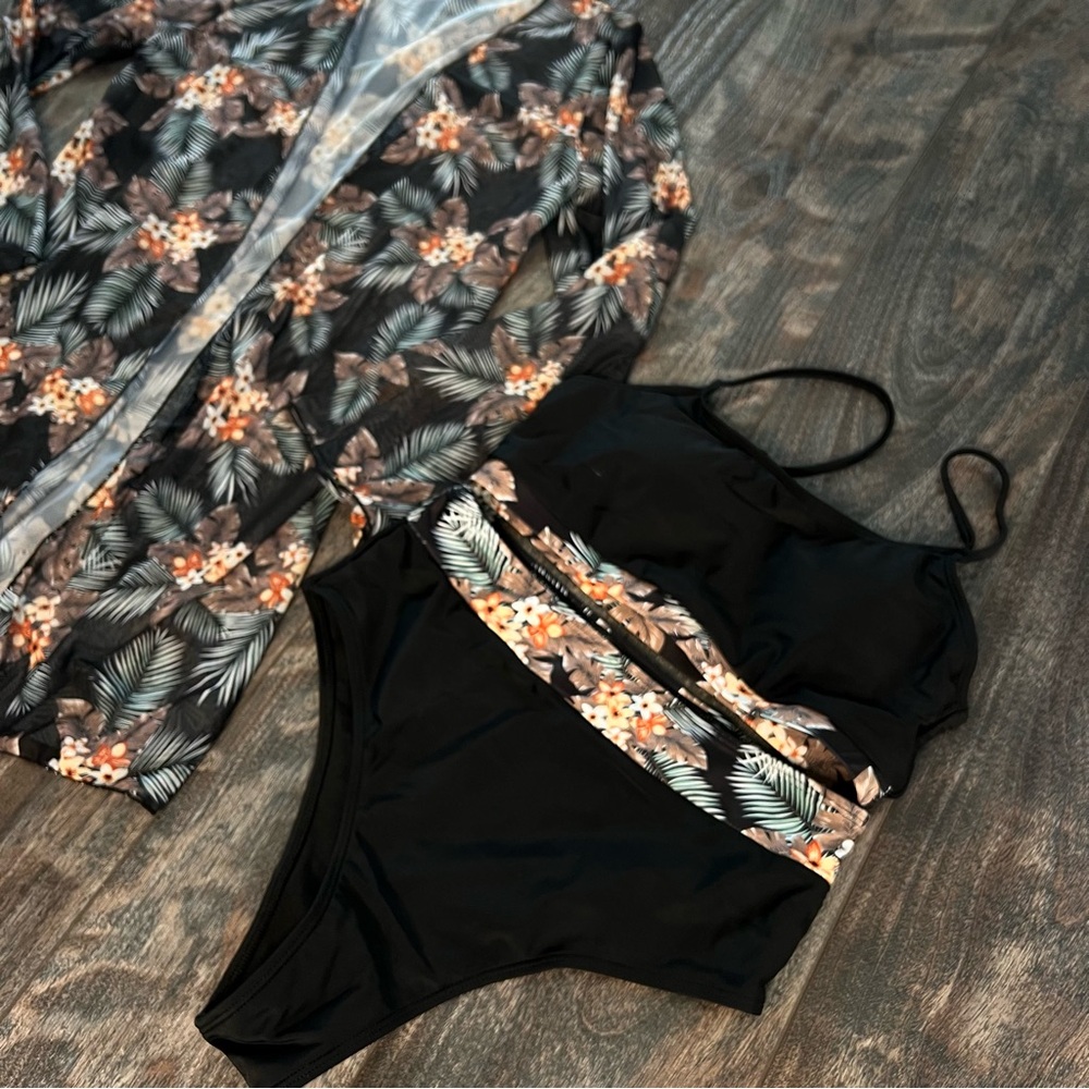 Black Tropical Floral Bikini Set